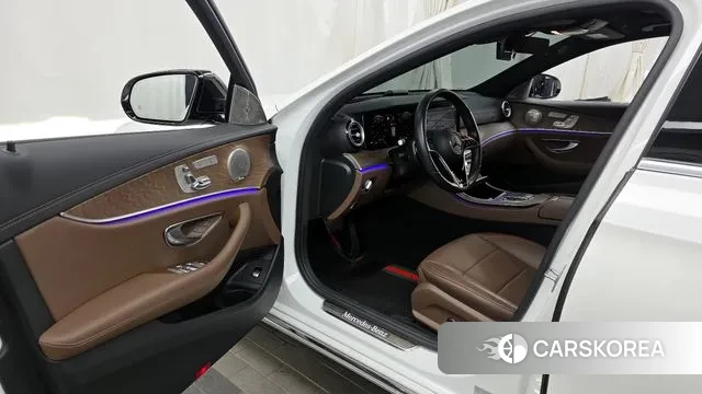 Mercedes-Benz E-Class W213 id 3726618 из Кореи 20