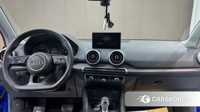 Audi Q2L id 4258406 из Китая 18