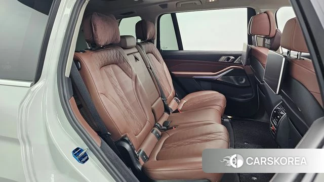 BMW X7 (G07) id 4702348 из Кореи 38