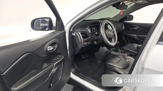 Jeep Cherokee (KL) id 3698239 из Кореи 20