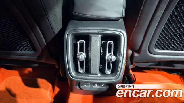 Volvo XC40 id 2760582 из Кореи 20