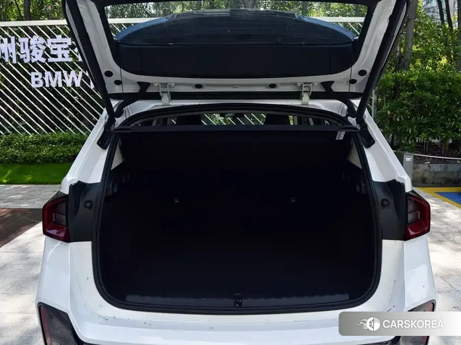 BMW iX1 id 4655200 из Китая 15