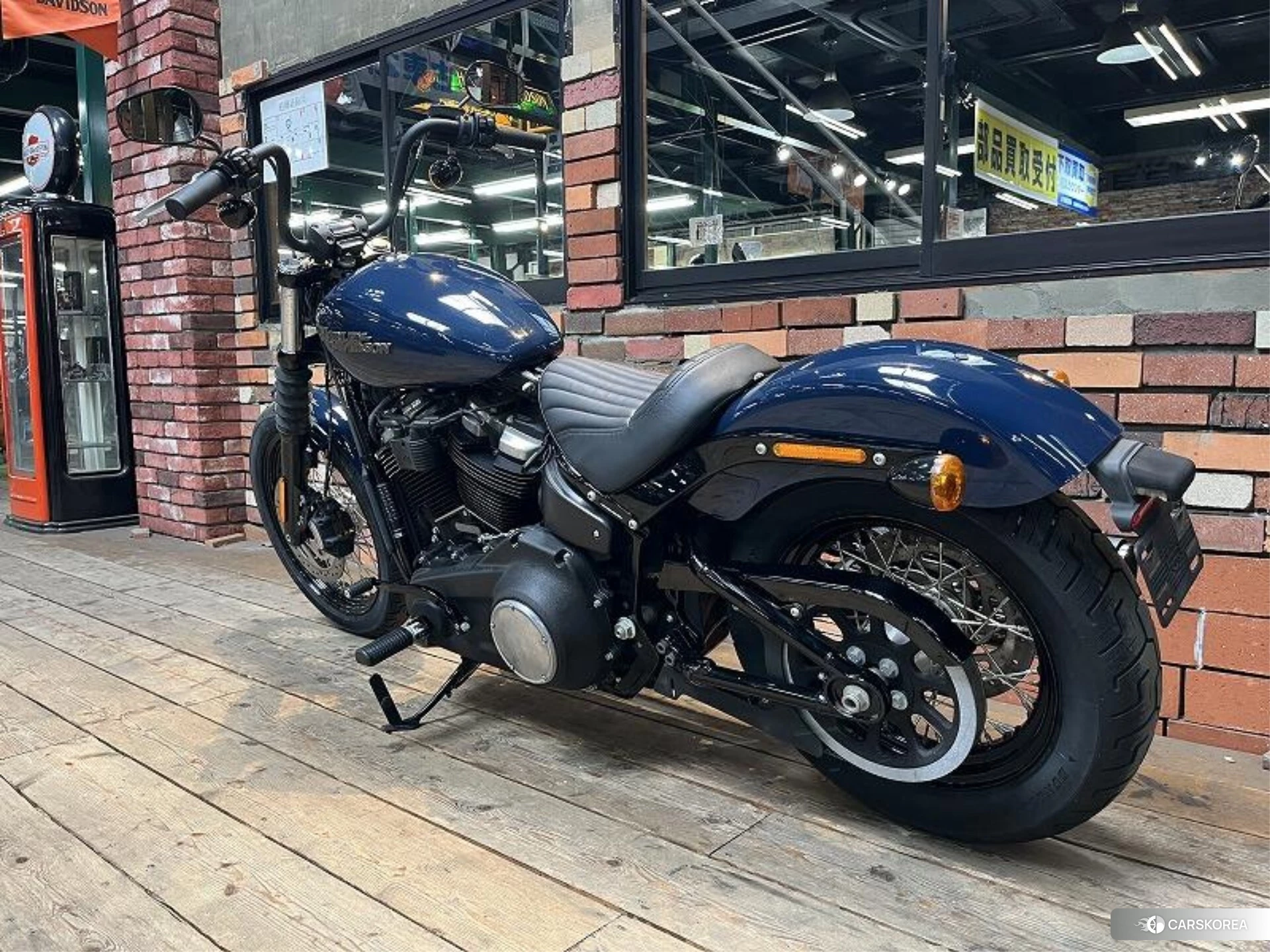 Harley-Davidson Softail Street Bob FXBB1750 id 3946433 из Японии 13