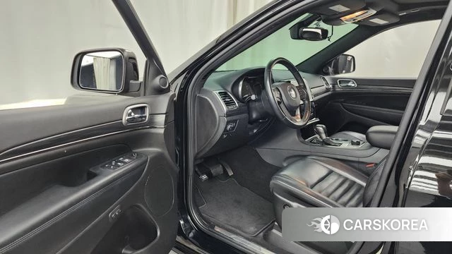 Jeep Grand Cherokee id 4482477 из Кореи 34