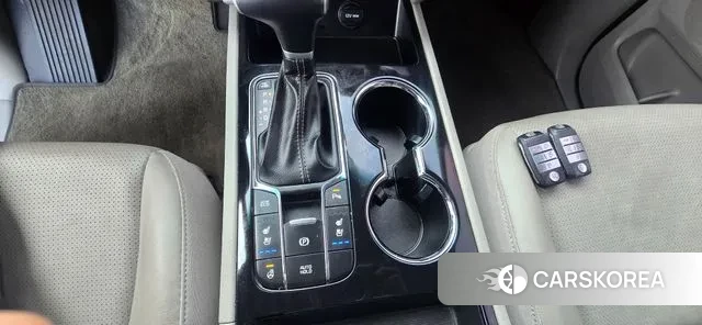 Kia The New Carnival id 3682011 из Кореи 20