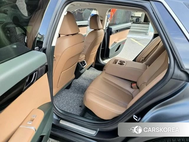 Hyundai Grandeur Hybrid (GN7) id 4500012 из Кореи 20