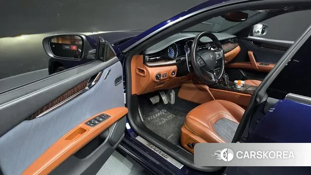 Maserati Quattroporte id 3616825 из Кореи 20