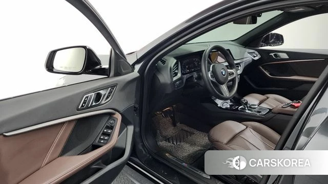 BMW 1 Series (F40) id 4224763 из Кореи 38