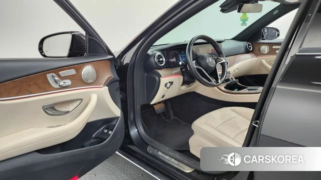 Mercedes-Benz E-Class W213 id 4894485 из Кореи 33