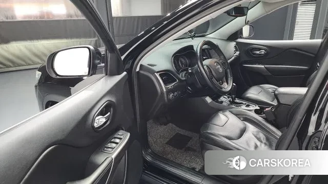 Jeep Cherokee (KL) id 3499667 из Кореи 20