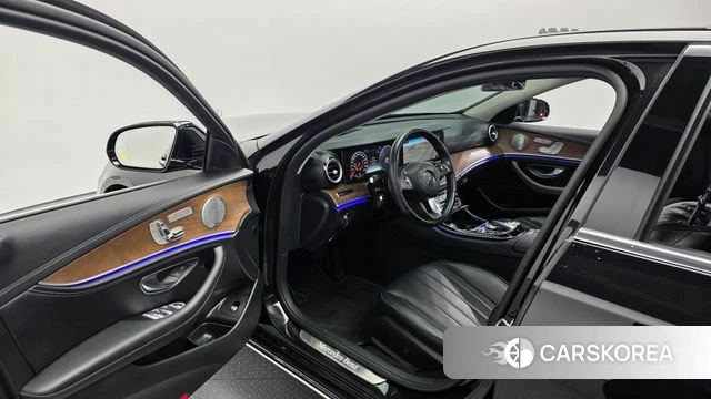 Mercedes-Benz E-Class W213 id 3821111 из Кореи 20