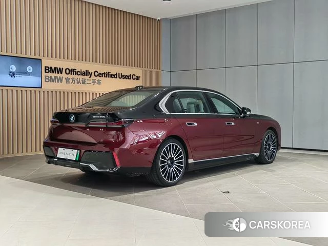BMW i7 id 4321414 из Китая 12