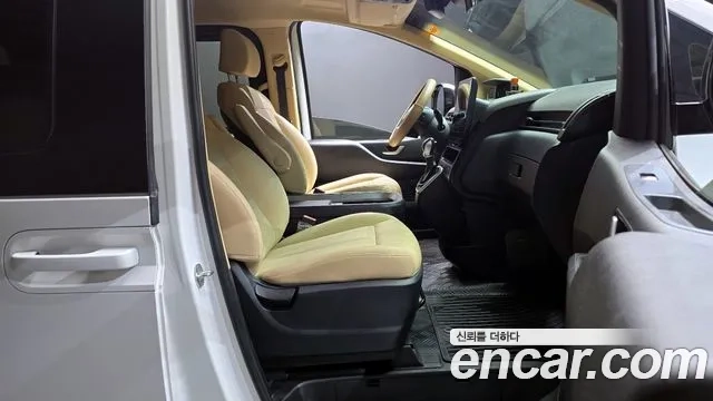 Hyundai Staria id 2925828 из Кореи 20