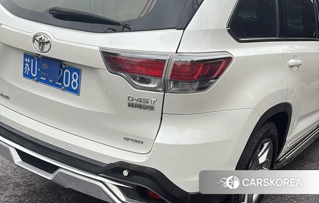 Toyota Highlander id 4241695 из Китая 15