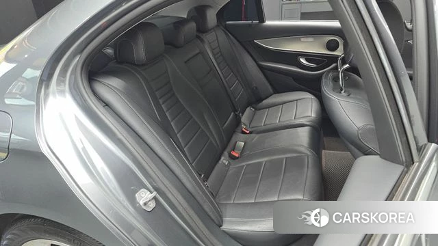 Mercedes-Benz E-Class W213 id 4520922 из Кореи 32