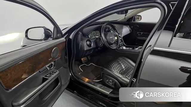 Jaguar All New XJ id 3778773 из Кореи 20