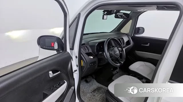 Kia The New Kia Ray EV id 3745616 из Кореи 20