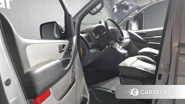 Hyundai The New Grand Starex id 2976965 из Кореи 20