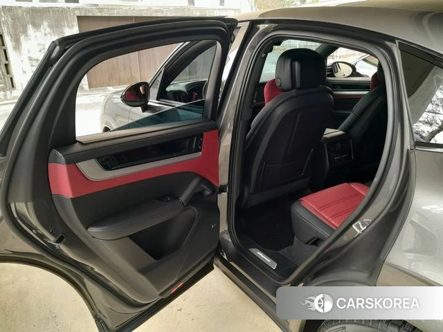 Porsche Cayenne (PO536) id 3791867 из Кореи 13