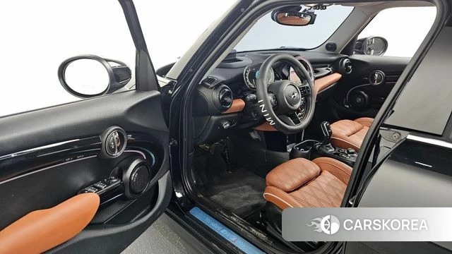 Mini Cooper S id 4499911 из Кореи 33