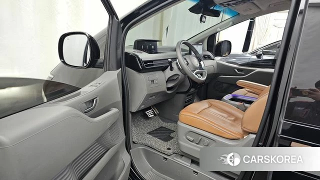 Hyundai Staria id 3817641 из Кореи 20