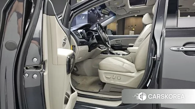 Kia The New Carnival id 3593202 из Кореи 20