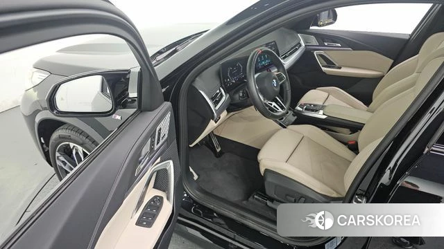BMW X1 (U11) id 4442050 из Кореи 30