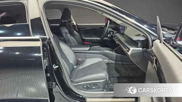 Hyundai Grandeur (GN7) id 3002630 из Кореи 20