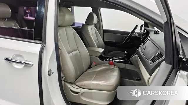 Kia All New Carnival id 3465146 из Кореи 20