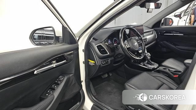 Kia Seltos id 4625639 из Кореи 35