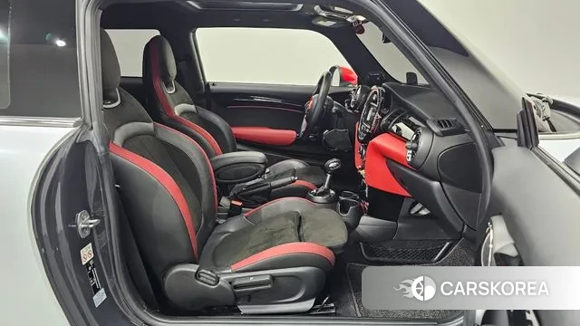 Mini Cooper S id 3065966 из Кореи 20