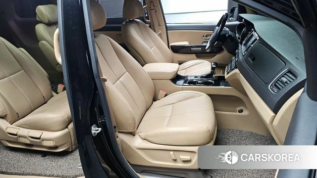 Kia The New Carnival id 4196889 из Кореи 30