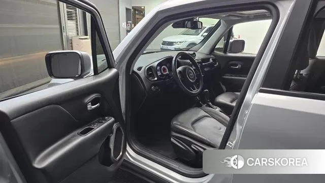 Jeep Renegade id 3665441 из Кореи 20