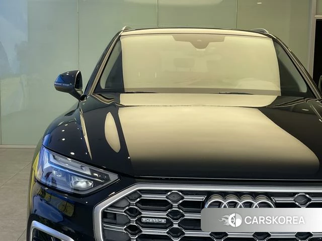 Audi Q5L id 4298040 из Китая 16
