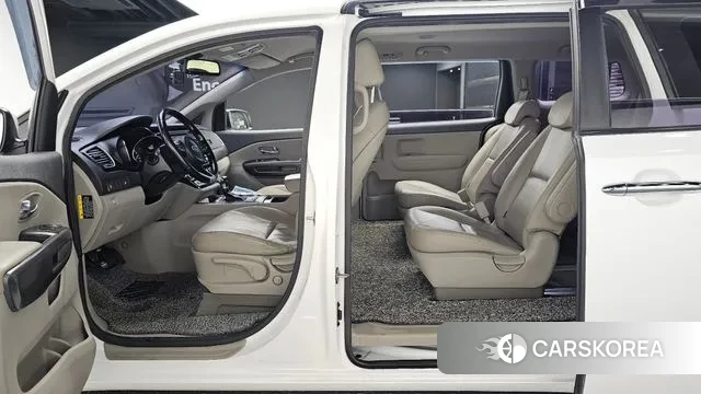 Kia All New Carnival id 3677713 из Кореи 20