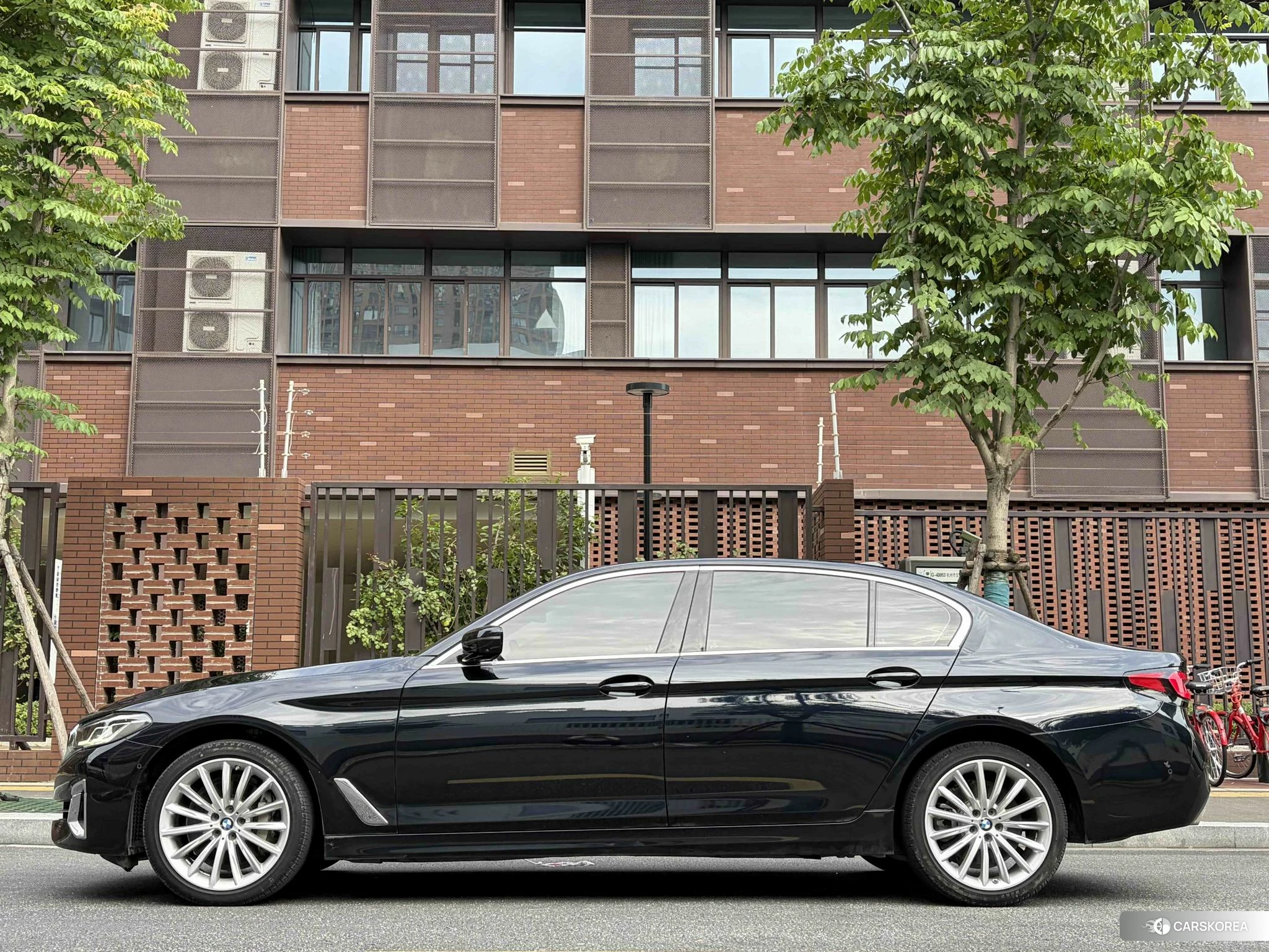 BMW 5 series id 4420958 из Китая 17