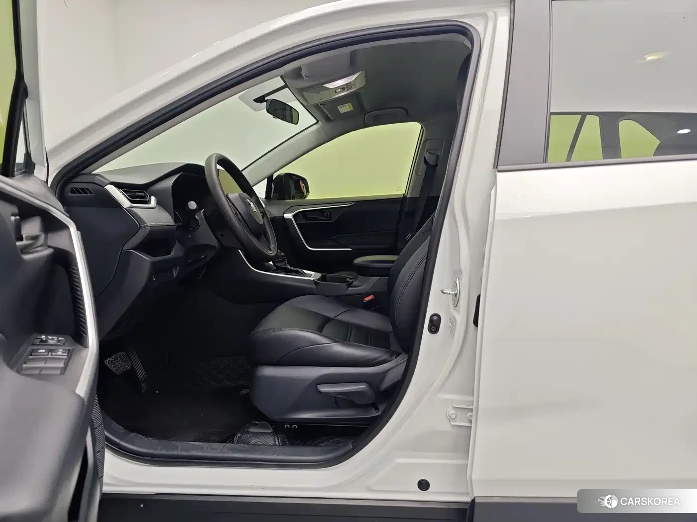 Toyota Wildlander id 4617177 из Китая 20