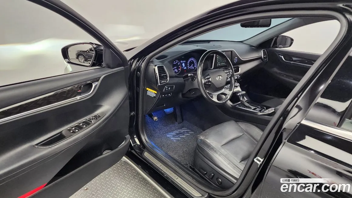 Hyundai Grandeur IG id 2047973 из Кореи 20