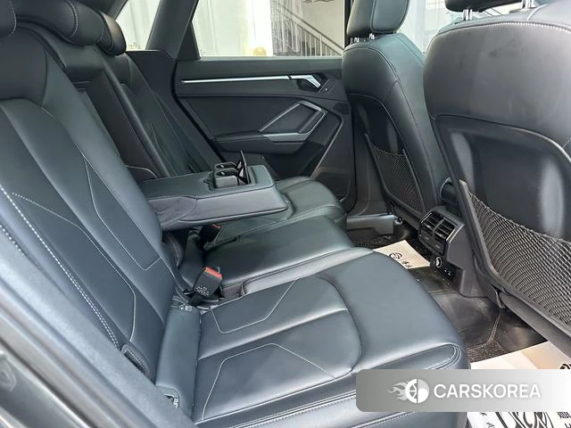 Audi Q3 id 4256841 из Китая 18
