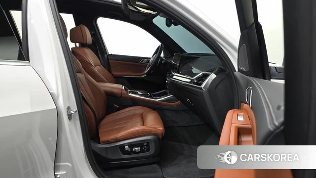 BMW X7 (G07) id 4640014 из Кореи 35