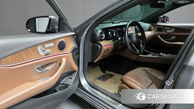 Mercedes-Benz E-Class W213 id 3866105 из Кореи 20