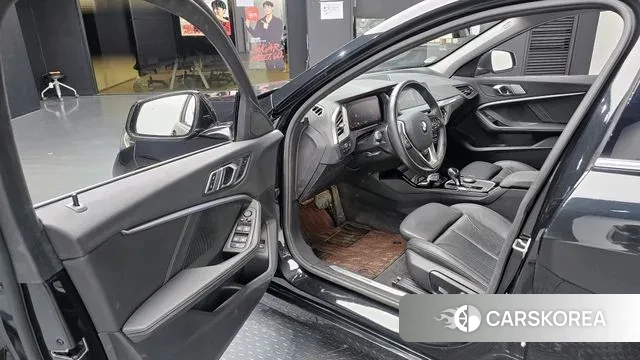 BMW 1 Series (F40) id 3606424 из Кореи 20