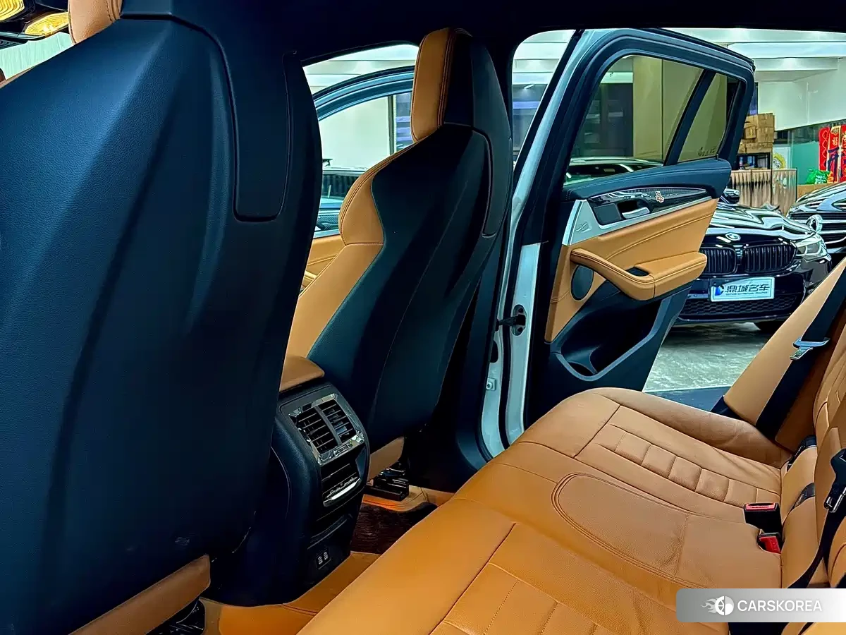 BMW X4 M id 4601166 из Китая 10