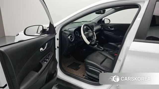 Hyundai The New Kona id 4201960 из Кореи 32