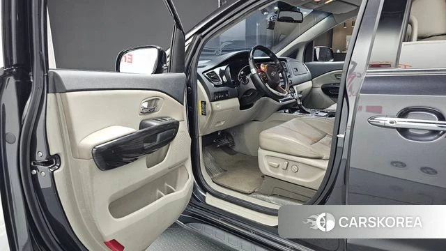 Kia The New Carnival id 4943964 из Кореи 35