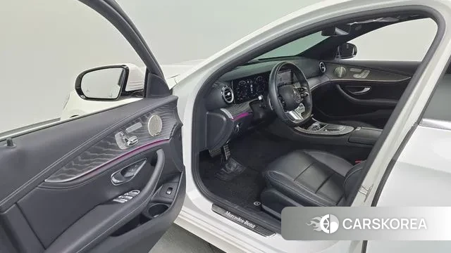 Mercedes-Benz E-Class W213 id 3675974 из Кореи 20