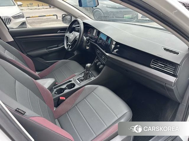 Volkswagen Bora id 3945073 из Китая 11
