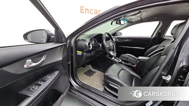 Kia Come New K3 id 3484988 из Кореи 20