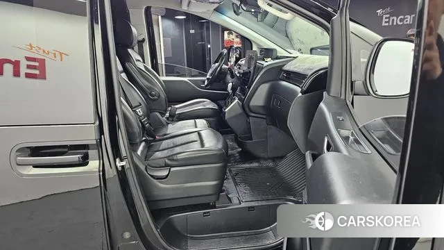 Hyundai Staria id 3650537 из Кореи 20