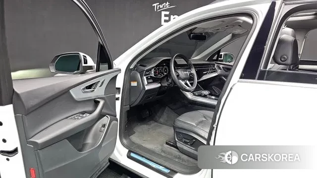 Audi Q7 (4M) id 3681573 из Кореи 20